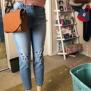 FOREVER 21 kitty knee high waisted skinny jeans